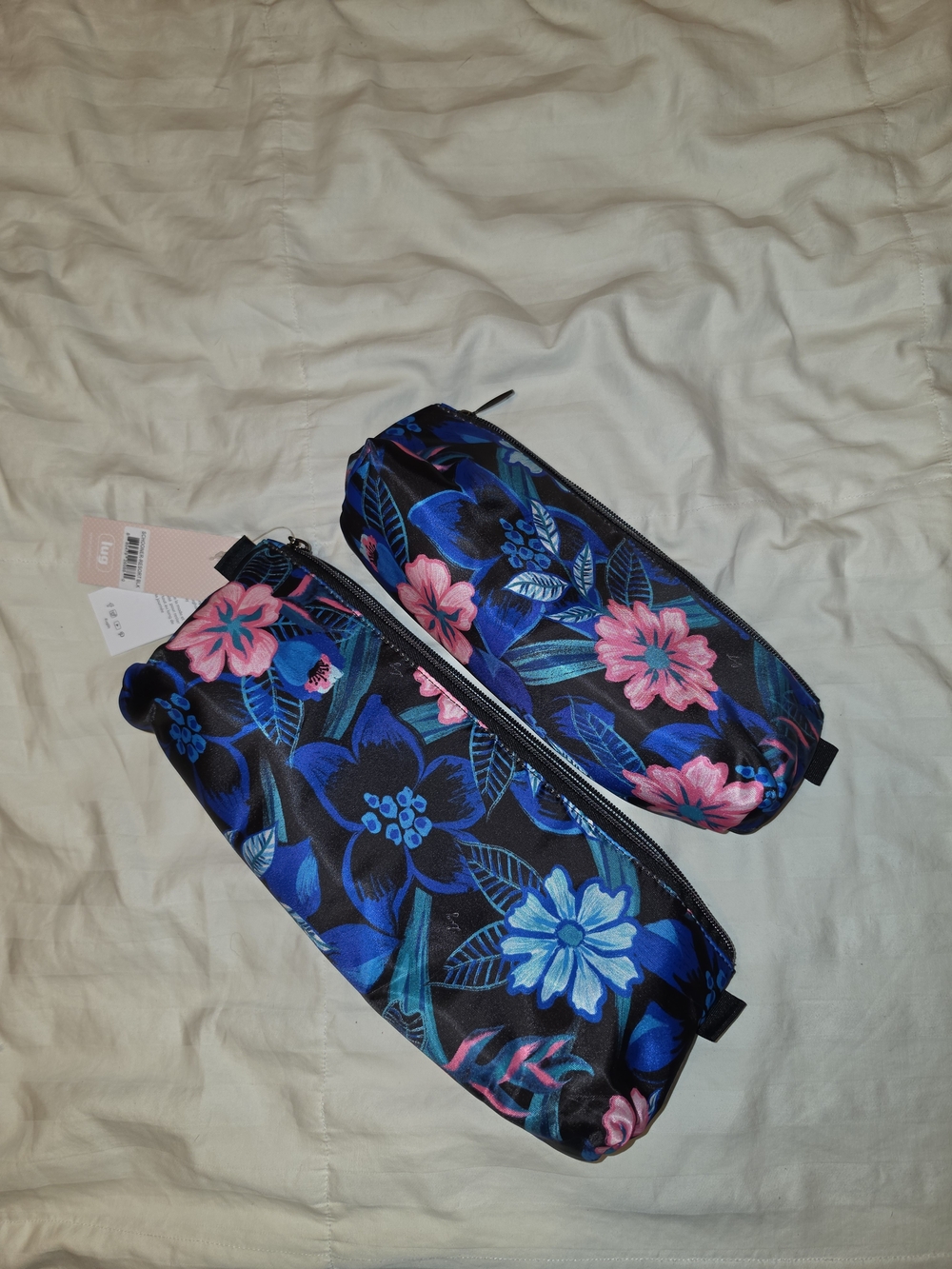 Lug Schooner Zip Pouches In Resort Black